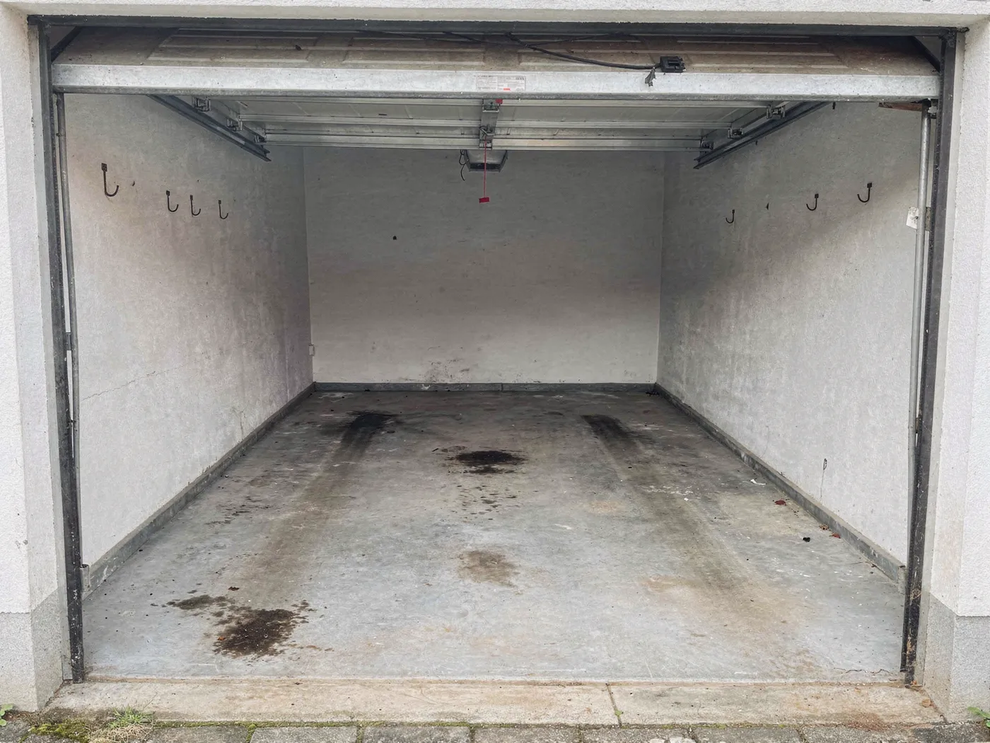 Nachher: Garage vor und nach der Entrümpelung