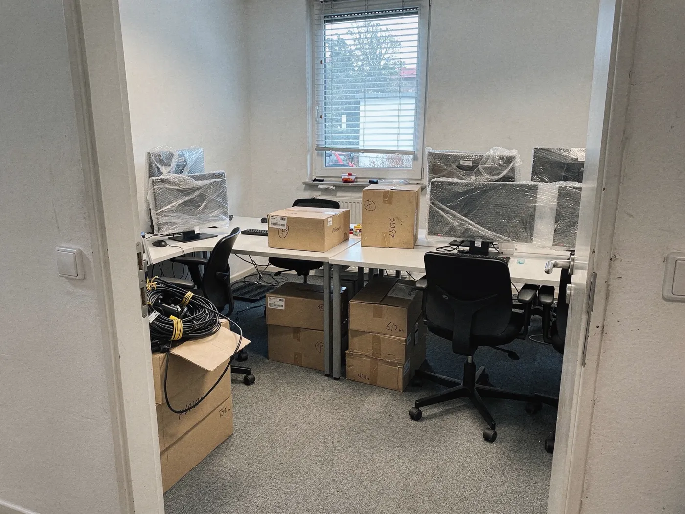 Vorher: Büro vor und nach dem Umzug