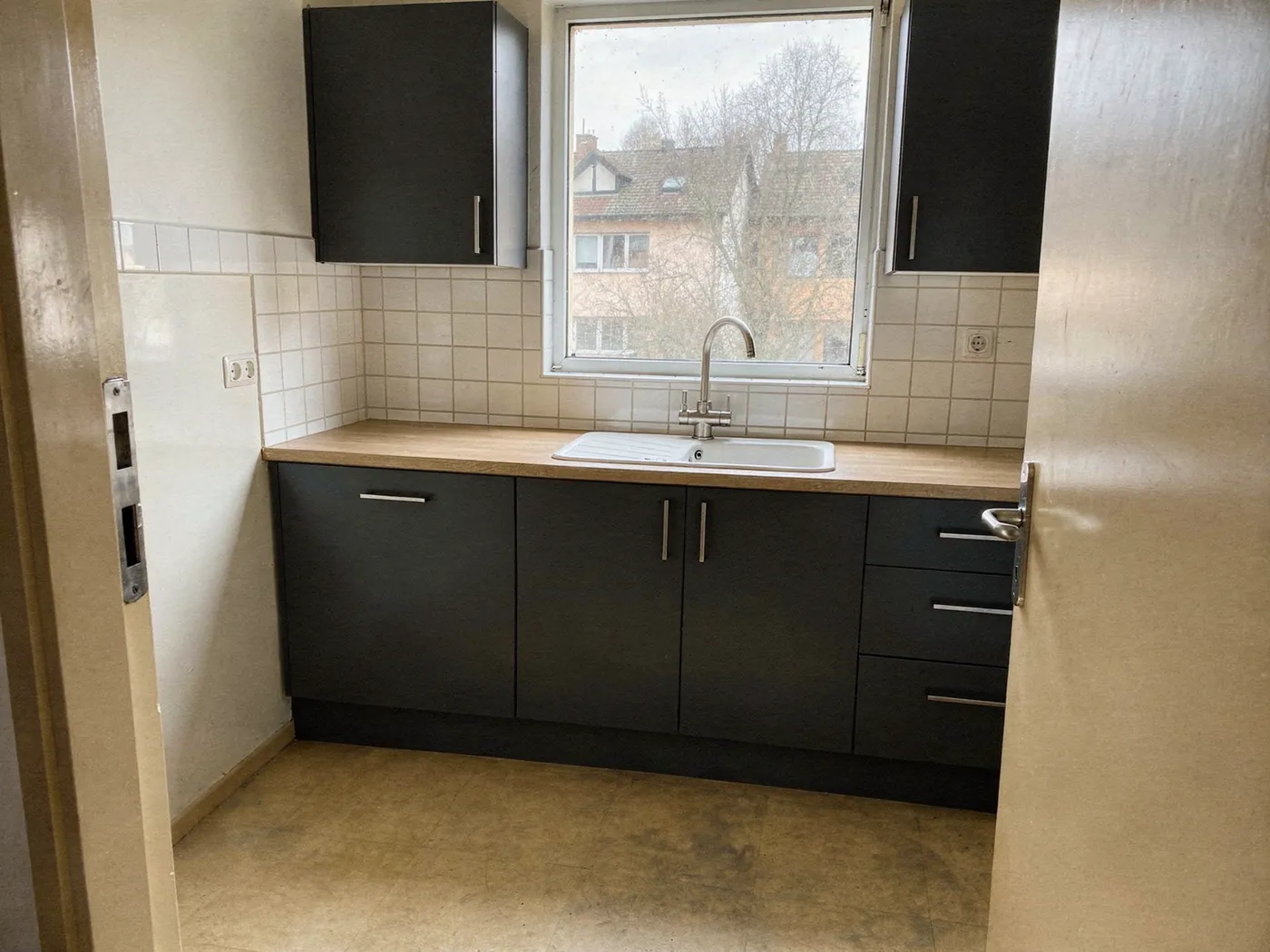 Nachher: kleine Küche in einer Altbauwohnung